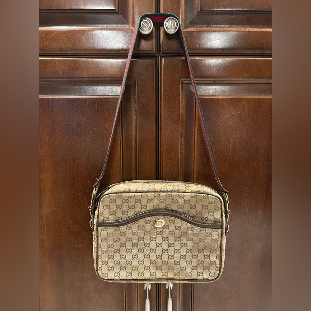 1970’s Gucci Sherry Line Horsebit Shoulder Bag